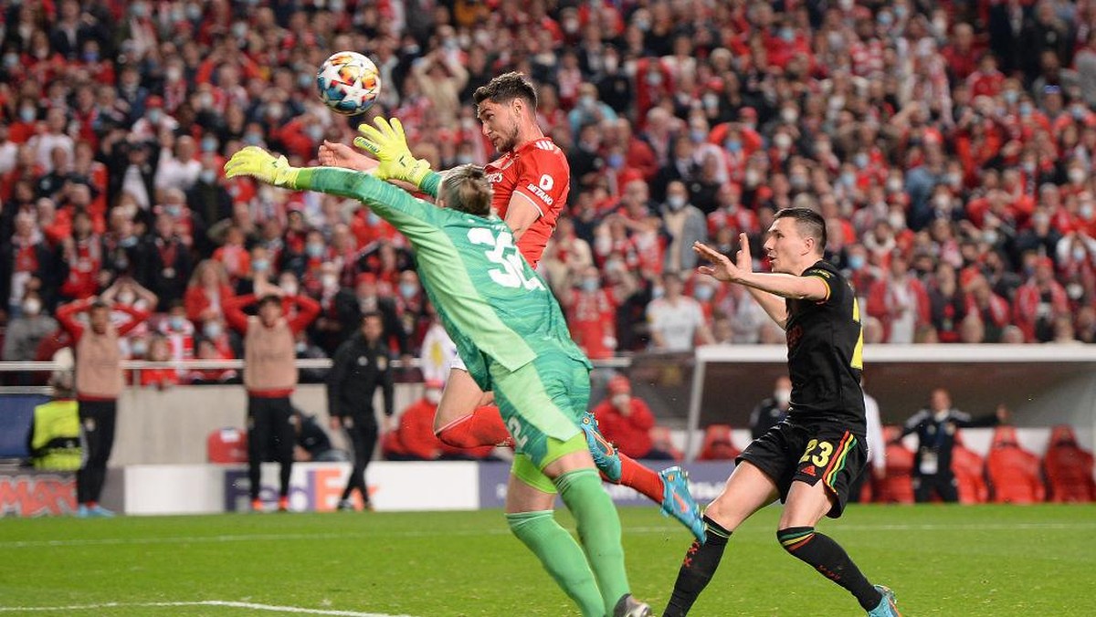 Benfica vs Ajax imbang 2-2 (Foto: Getty Images/Octavio Passos)