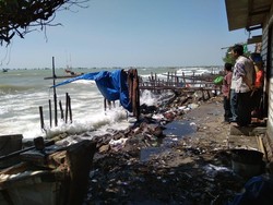 Abrasi di Kragan Rembang Makin Parah, Dana Rehab Dianggarkan Rp 19,2 M