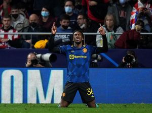 Lindelof: Elanga Harus Dengarkan Nasihat Para Senior di MU Lindelof: Elanga Harus Dengarkan Nasihat Para Senior di MU