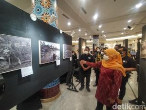 Solidaritas Kemanusiaan Lewat 50 Foto Mahameru Karya PFI Surabaya