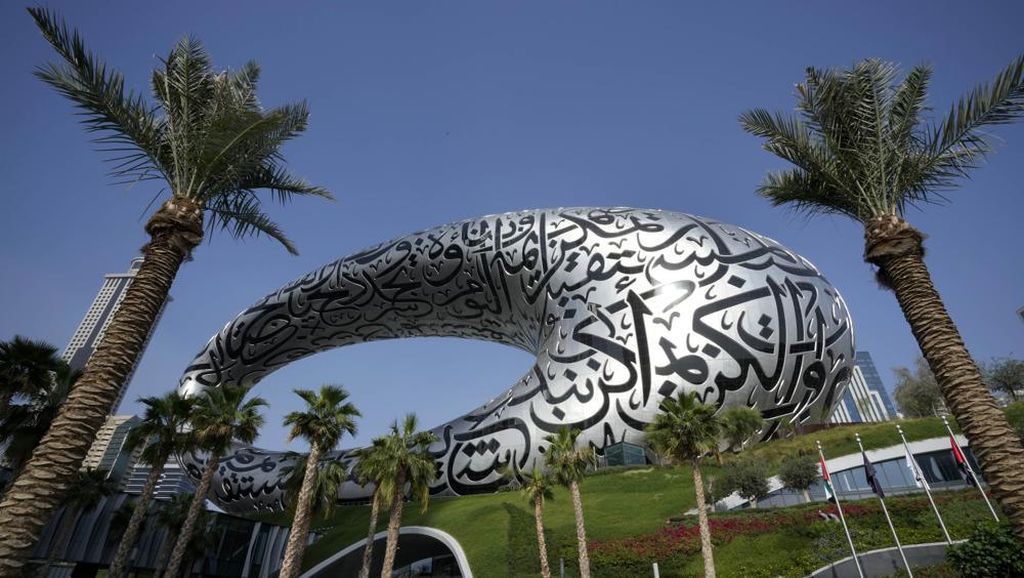 Wow... Wow... Mengintip Masa Depan di Museum of The Future Dubai