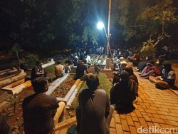 Suasana Haru Iringi Pemakaman Bocah Korban Tewas Tercebur Sumur di Jaktim
