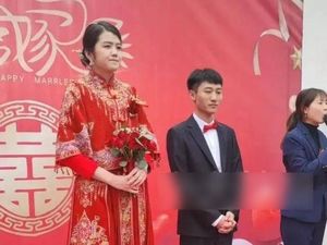 Pengantin Wanita Ini Jauh Lebih Tinggi dari Suami, Momen Ciuman Jadi Viral