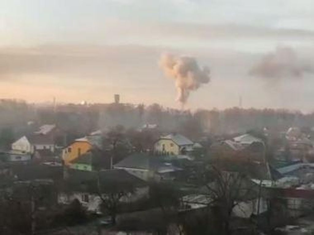 Rusia Bombardir Bandara di Ibu Kota Ukraina, Penerbangan Sipil Ditutup