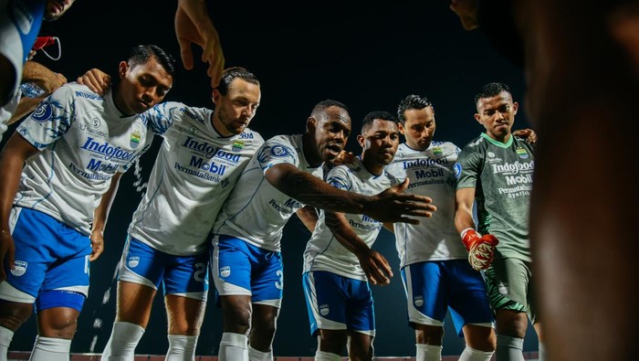 Persib Bandung.