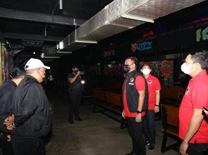 Polisi Razia Prokes di 3 Kafe di Jakarta Semalam, Begini Hasilnya Polisi Razia Prokes di 3 Kafe di Jakarta Semalam, Begini Hasilnya