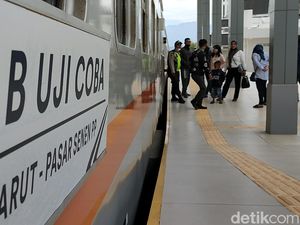 Cek di Sini Jadwal Lengkap Naik Kereta Garut-Cibatu Gratis Cek di Sini Jadwal Lengkap Naik Kereta Garut-Cibatu Gratis