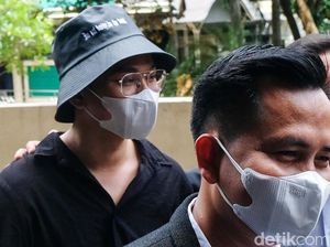Korban Binomo Apresiasi Kerja Cepat Polri Tetapkan Indra Kenz Tersangka Korban Binomo Apresiasi Kerja Cepat Polri Tetapkan Indra Kenz Tersangka