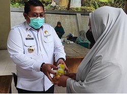 Senangnya Warga Parepare Ikut Vaksin Pulang Dapat Minyak Goreng