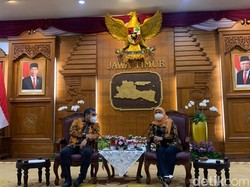 Sekjen Gerindra Puja-puji Khofifah, Mau Jodohkan dengan Prabowo di Pilpres?