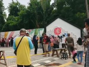 Grand Opening Mie Gacoan Depok Bikin Kerumunan, Satpol PP Bertindak! Grand Opening Mie Gacoan Depok Bikin Kerumunan, Satpol PP Bertindak!