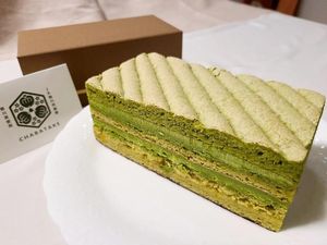 Mohon Sabar! Harus Antre 1 Bulan Untuk Cicipi Cake Matcha Terenak di Jepang Ini