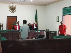 Gelar Wayangan Saat PPKM Level 4, Anggota DPRD Tulungagung Didenda Rp 12,5 Juta Gelar Wayangan Saat PPKM Level 4, Anggota DPRD Tulungagung Didenda Rp 12,5 Juta