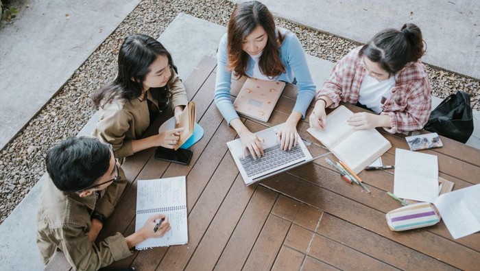 Pengen Jadi Wakil Indonesia di Australia? Yuk, Belajar Bahasa!