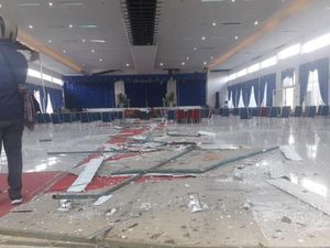 Update Gempa Pasaman Barat: 3 Orang Tewas, Puluhan Luka, Ribuan Rumah Rusak Update Gempa Pasaman Barat: 3 Orang Tewas, Puluhan Luka, Ribuan Rumah Rusak