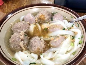 5 Bakso Babi yang Empuk Lembut Ini Punya Banyak Penggemar 5 Bakso Babi yang Empuk Lembut Ini Punya Banyak Penggemar