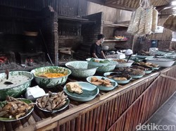 Nikmat, Ragam Santapan Sunda Buhun di Saung Panyawah Tasikmalaya