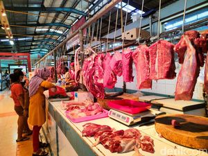 Harga Pangan Kompak Naik Jelang Ramadhan: Minyak Goreng Hingga Daging