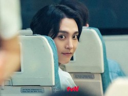 Choi Tae Joon Muncul Perdana di TV usai Nikah Lewat Twenty Five Twenty One
