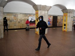 Kiev Terapkan Jam Malam: Bus Tak Beroperasi, Stasiun Metro Jadi Bungker