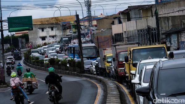 Usai Hujan, Terbitlah Macet