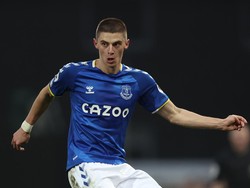 Curhat Pemain Everton: Cemas Orang Tua Terkepung di Ukraina