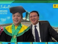 Dampingi Nicholas Sean Wisuda, Ahok Kenang Gagal Masuk Kedokteran UI