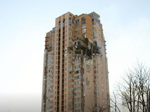 Penampakan Apartemen di Kiev Setelah Kena Rudal Rusia