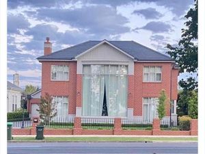 10 Desain yang Gagal Paham dan Lihatnya Bikin Kesal