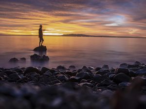 Pesona Senja di Pantai Taman Jaya Pandeglang Pesona Senja di Pantai Taman Jaya Pandeglang