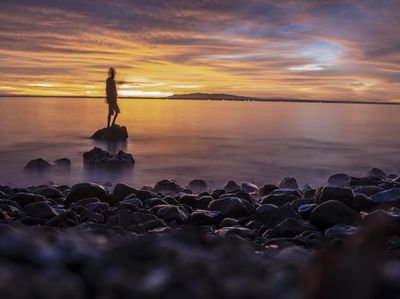 Pesona Senja di Pantai Taman Jaya Pandeglang