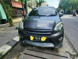 Jurnalis Solo Ini Pilih Pelat BABI untuk Mobil Kesayangan, Kenapa?