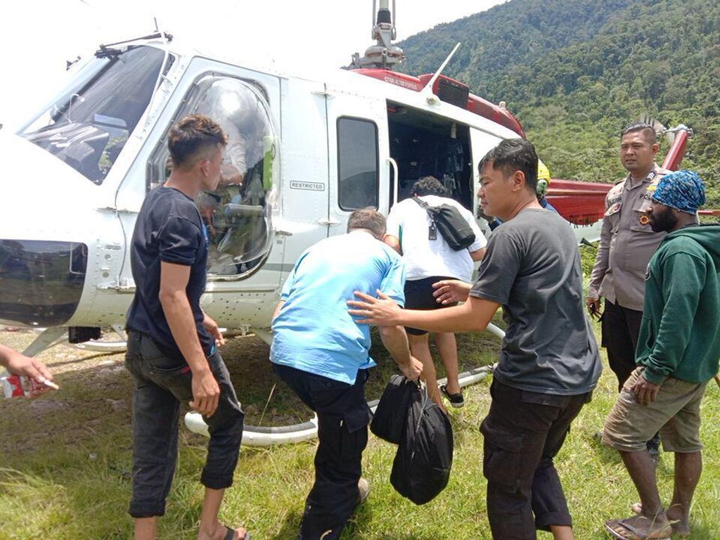 Pesawat Pilatus Tergelincir-Tabrak Permukiman di Papua, Tak Ada Korban
