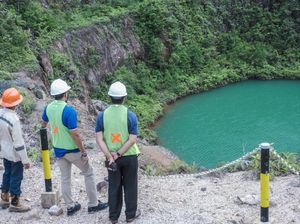 Open Pit Nam Salu, Terbentuk Sebelum Zaman Dinosaurus Open Pit Nam Salu, Terbentuk Sebelum Zaman Dinosaurus