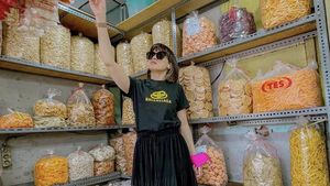 Serunya Gaya Kulineran Chika Jessica yang Hobi Ngopi
