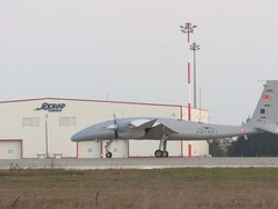 Drone Turki Jadi Andalan Ukraina, Ini Kata Pembuatnya