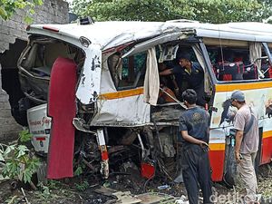 Pengakuan Sopir Bus Tertabrak KA Tewaskan 6 Orang: Kurang Konsentrasi