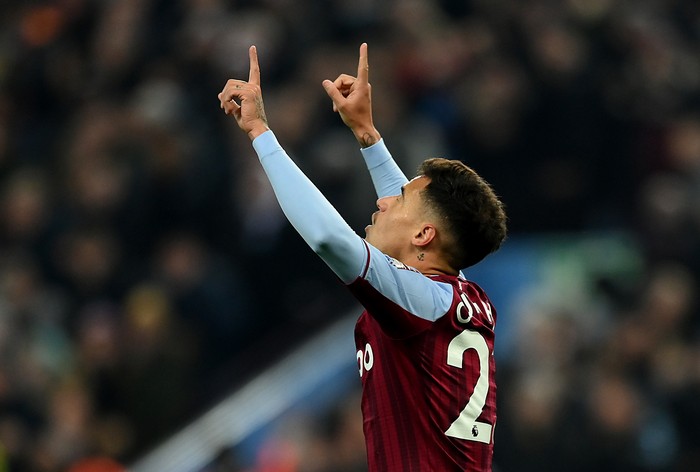 BIRMINGHAM, ENGLAND - JANUARY 15: Philippe Coutinho of Aston Villa celebrates after scoring their side's second goal during the Premier League match between Aston Villa and Manchester United at Villa Park on January 15, 2022 in Birmingham, England. (Photo by Clive Mason/Getty Images)