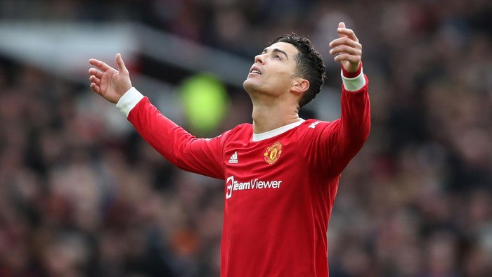 MANCHESTER, ENGLAND - FEBRUARY 26: Cristiano Ronaldo of Manchester United reacts during the Premier League match between Manchester United and Watford at Old Trafford on February 26, 2022 in Manchester, England. (Photo by Jan Kruger/Getty Images)