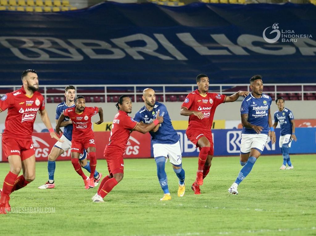 Prediksi dari Karawang, Persib Menang 2-0 atas Persija