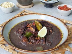 Resep Pembaca: Resep Rawon Daging Khas Surabaya yang Gurih Mlekoh Bumbunya Resep Pembaca: Resep Rawon Daging Khas Surabaya yang Gurih Mlekoh Bumbunya