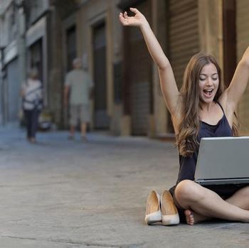 Serunya Menjalani Freelancer Sesuai Hobi