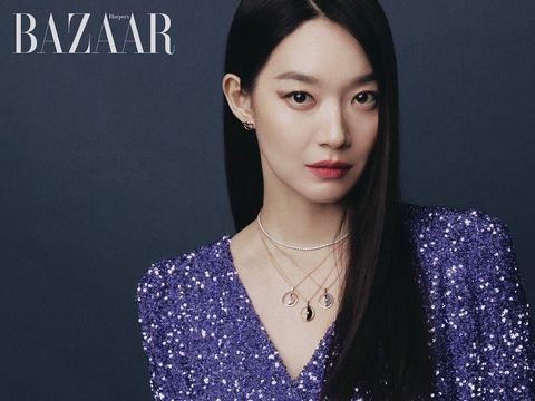 Shin Min Ah untuk Harpers Bazaar Korea