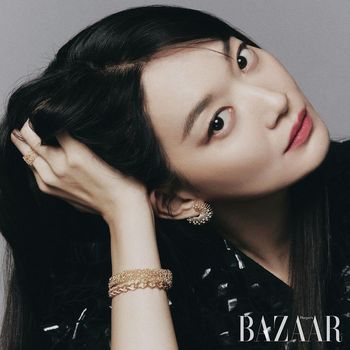 Shin Min Ah untuk Harpers Bazaar Korea