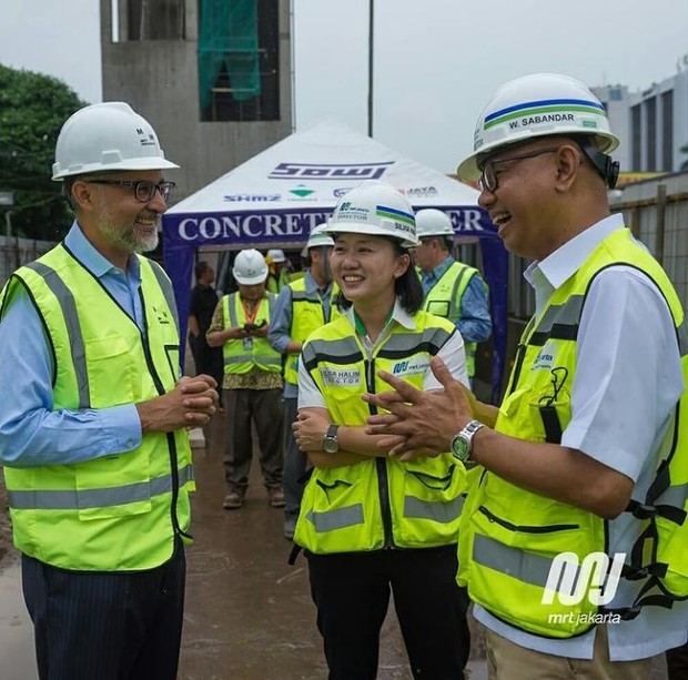 Silvia Halim, perempuan yang dijuluki bertangan besi karena menjabat sebagai direktur konstruksi MRT Jakarta