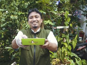 120 Mangkok Per Hari, Pria di Depok Sudah Bagikan 18 Ribu Bubur gratis