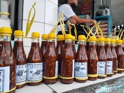 Rahasia Lezatnya Tauco Cap Meong, Pakai Guci Berumur Seabad