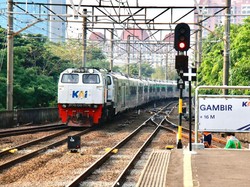 7.000 Penumpang Kereta Tinggalkan Jakarta di Libur Isra Mikraj