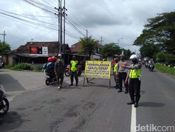 Jalur Wisata Pacet-Trawas Mojokerto Landai Gegara Hujan di Long Weekend