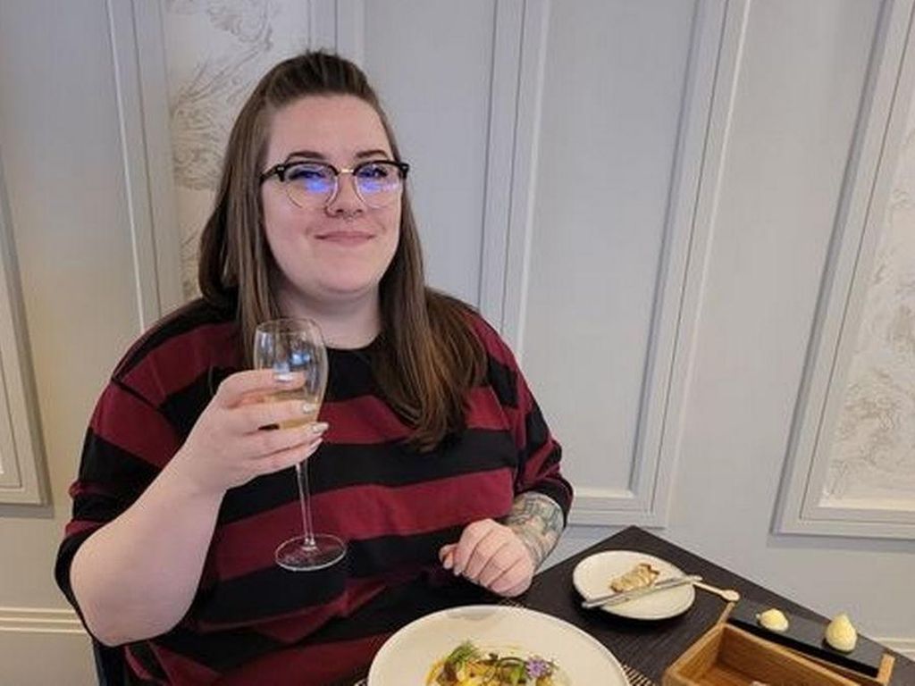 Habiskan Rp 2,8 Juta Makan di Resto Michelin, Wanita Ini Nangis!